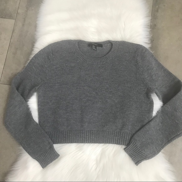 Forever 21 gray knit cropped sweater! - Picture 3 of 6
